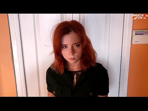 ❤️ Gwardja tas-Sigurtà Ikkastigat lil Pretty Woman għal Serq ta' Ħanut - Cum F'Ħalq Porn biss f'mt.passionateembracespotlight.ru ☑