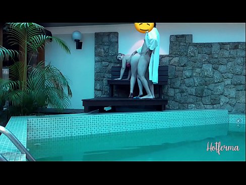 ❤️ Boss jistieden maid għall-pool, iżda ma setgħetx tirreżisti sħun Porn biss f'mt.passionateembracespotlight.ru ☑